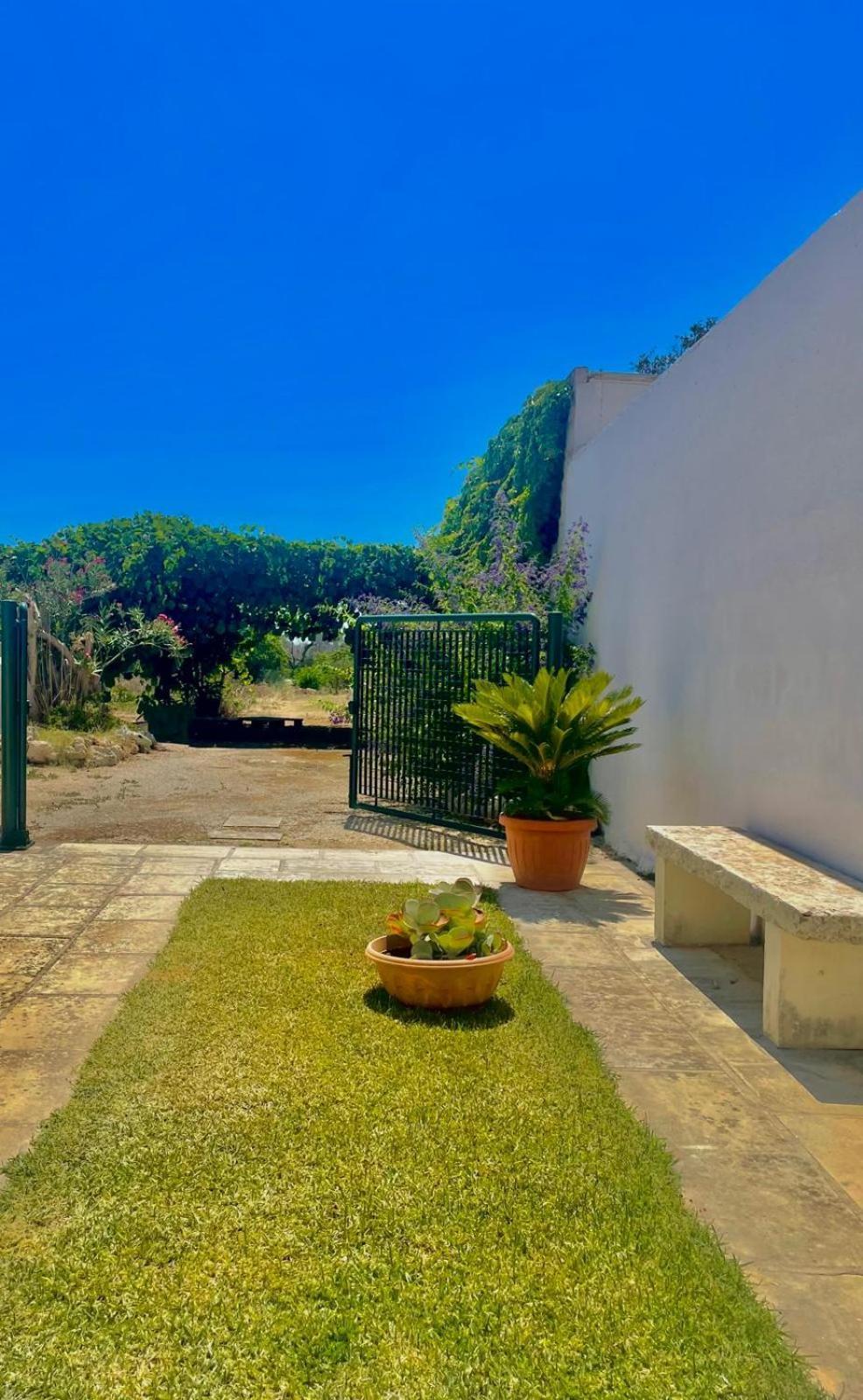אוג'אנו לה קייזה La Rondine Bed And Breakfast מראה חיצוני תמונה